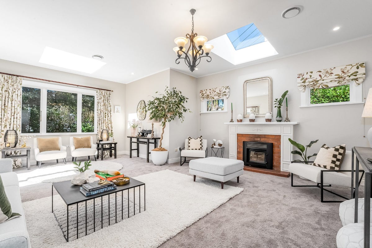 82 Campbell Street, Karori, Wellington - Carousel 2
