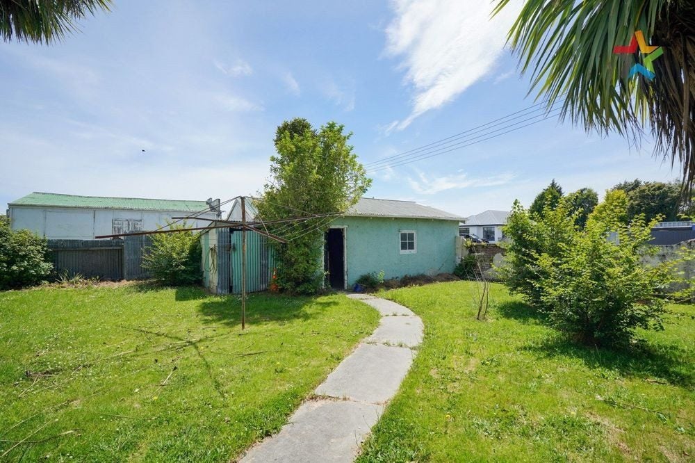 262 North Road, Waikiwi, Invercargill - Carousel 21