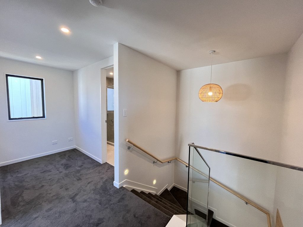 4 Irwin Lane, Windsor Park, Auckland - Carousel 23