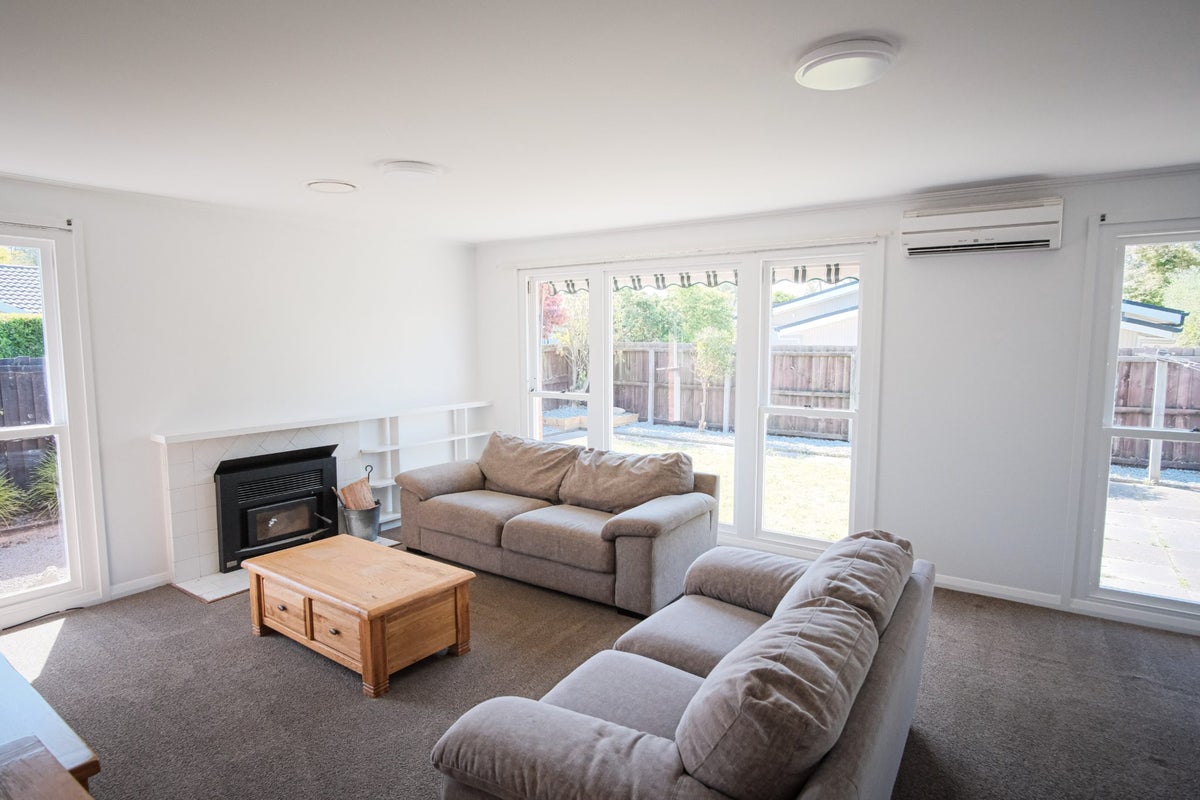 2/12 Penhelig Place, Burnside, Christchurch - Carousel 2