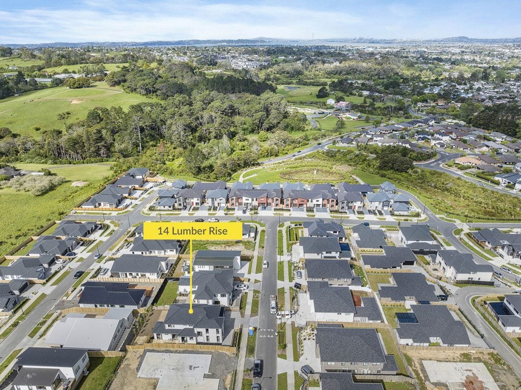 14 Lumber Rise, Swanson, Auckland - Carousel 2