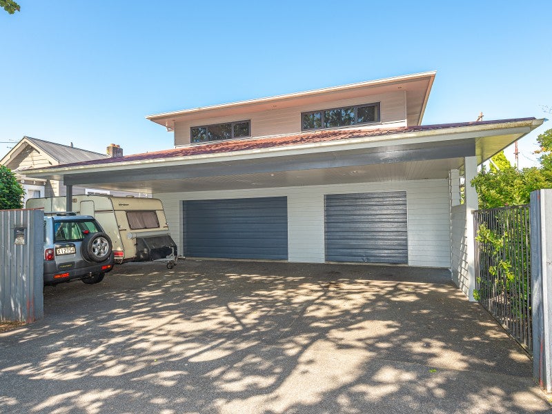 51 Halswell Street, Whanganui, Whanganui - Carousel 21