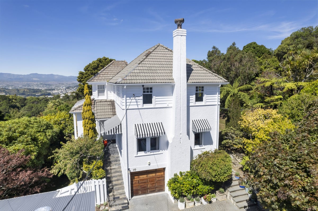 119 Messines Road, Karori, Wellington - Carousel 1