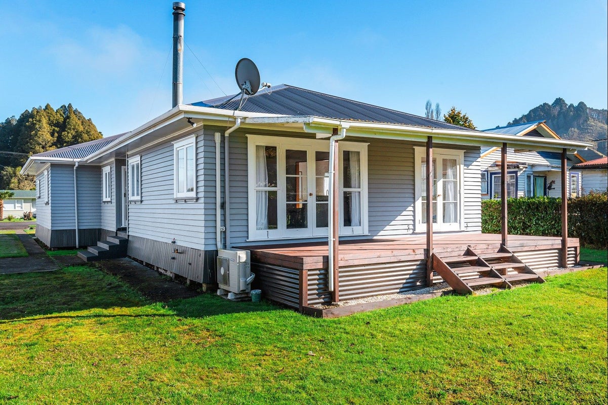 6 Para Street, Taumarunui - Carousel 15