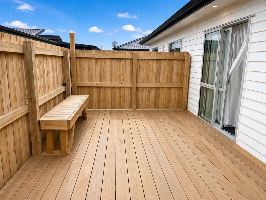 21 Kutukutu Street, Takanini, Auckland - Carousel 11