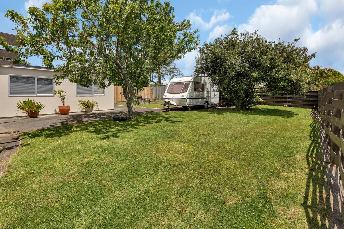 1 Belmont Avenue, Tikipunga, Whangarei - Carousel 2