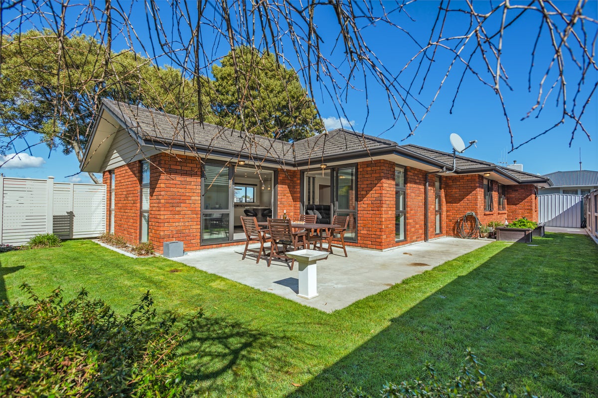 47 McGregor Street, Milson, Palmerston North - Carousel 1