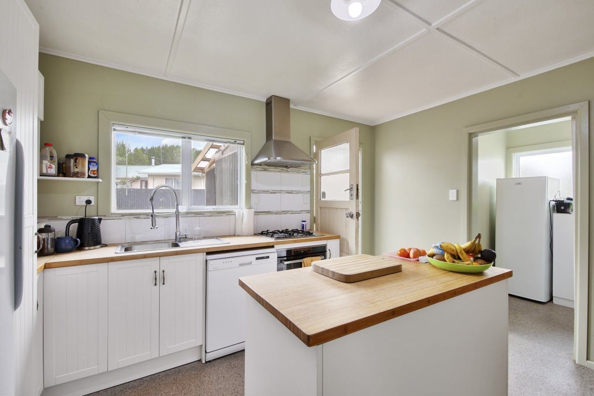 157 Riverlea Estate Drive, Kainga, Christchurch - Carousel 2