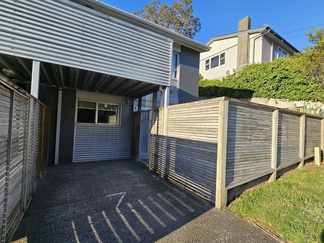 7/126 Redwood Avenue, Tawa, Wellington - Carousel 1