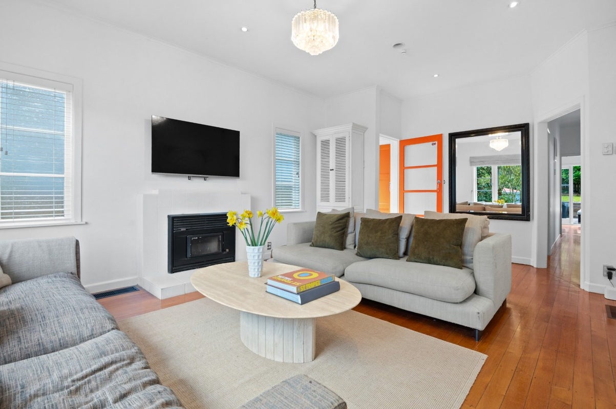 3 Tay Street, Grey Lynn, Auckland - Carousel 2