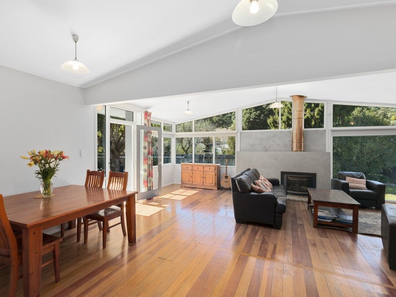 345 Riverside Drive, Fairfield, Lower Hutt - Carousel 2