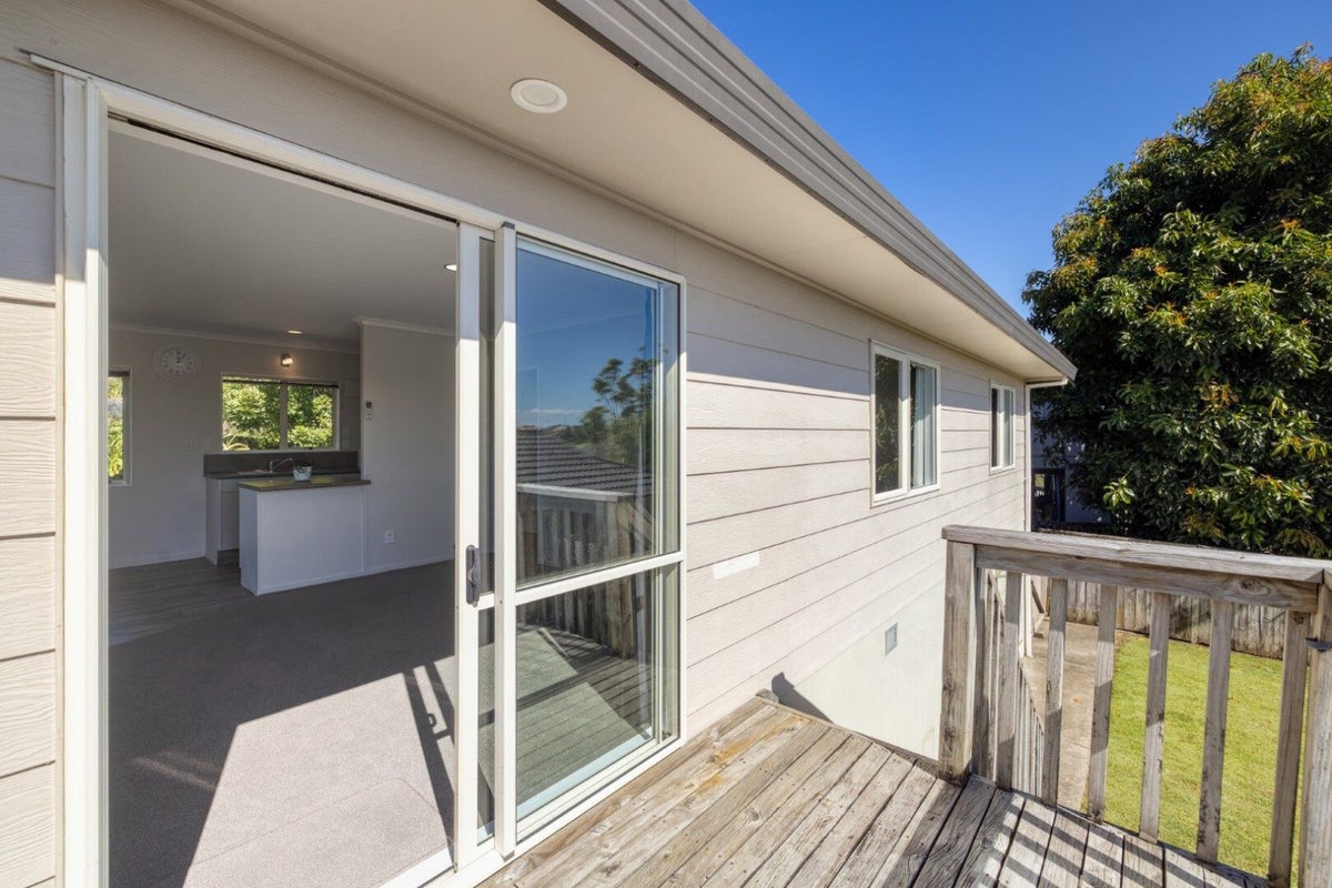 14A Te Arawa Place, Welcome Bay, Tauranga - Carousel 2