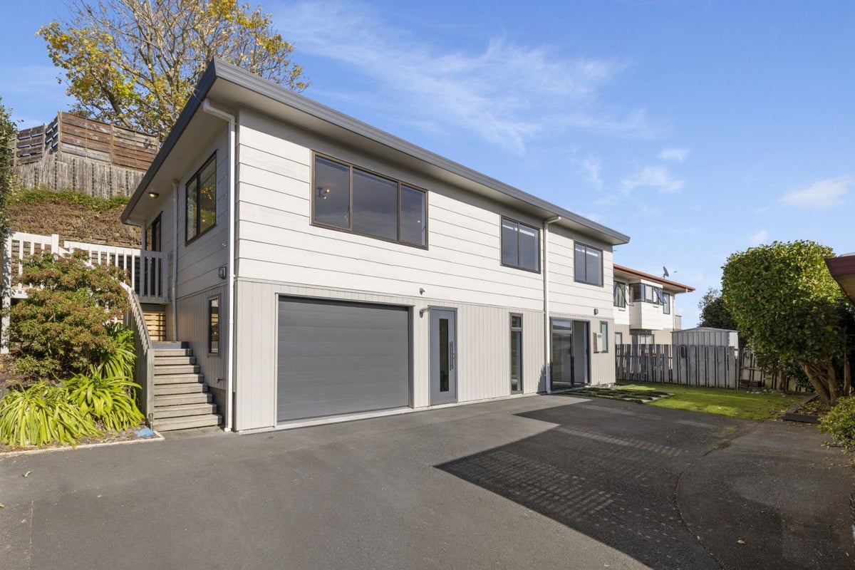 82B Jonathon Street, Brookfield, Tauranga - Carousel 1