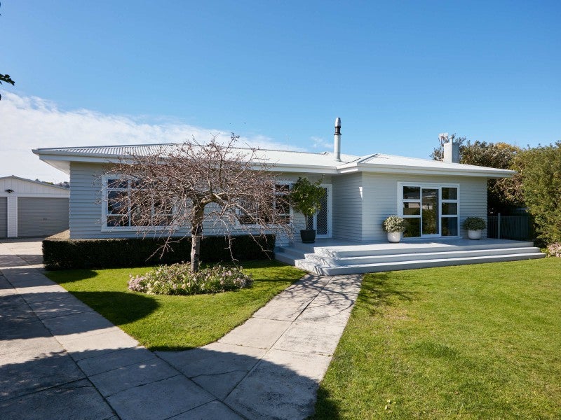 8 Noel Bull Avenue, Te Hapara, Gisborne - Carousel 2
