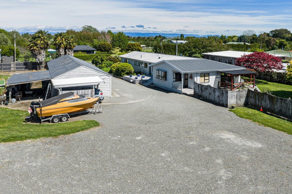 25 Watson Road, Karamu, Hastings - Carousel 29