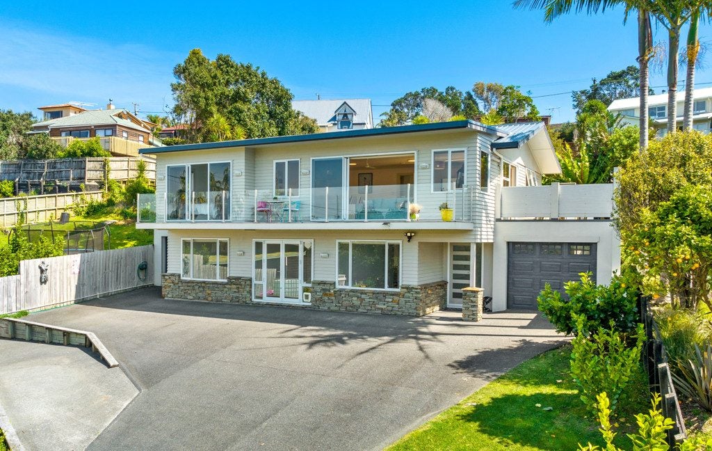 42 Swann Beach Road, Stanmore Bay, Whangaparaoa - Carousel 1
