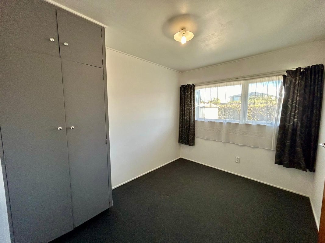 2/34 Buckingham Crescent, Papatoetoe, Auckland - Carousel 6