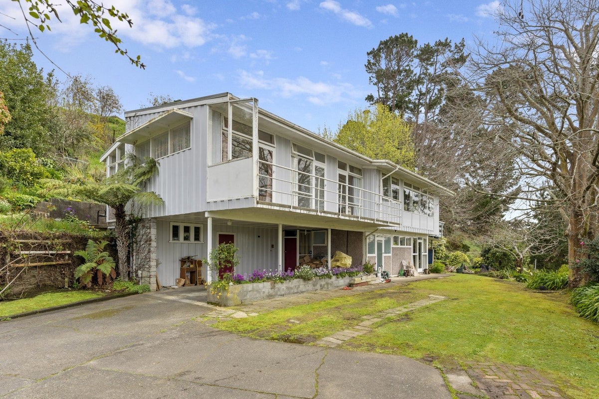 13 Hillside Terrace, Saint Johns Hill, Whanganui - Carousel 1