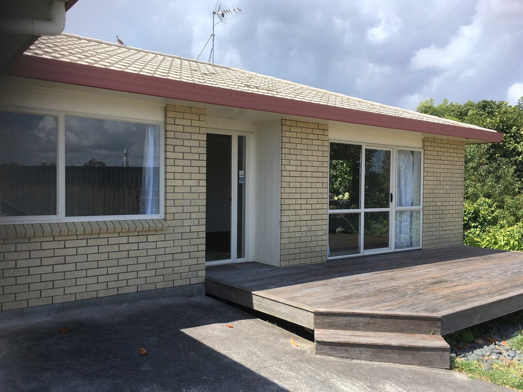 3/60 Rodney Street, Howick, Auckland - Carousel 1