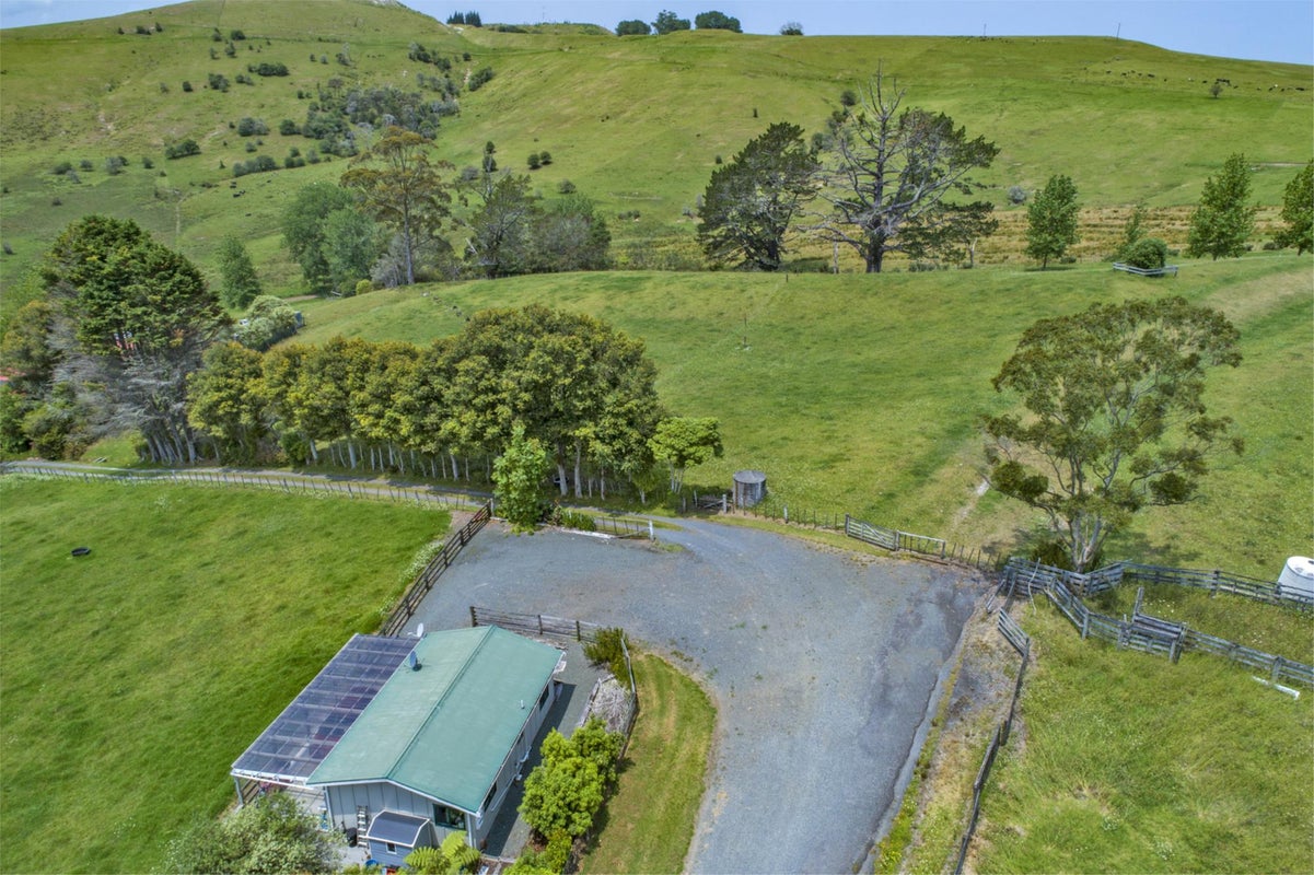 929 State Highway 1, Whangarei - Carousel 2