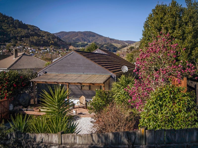 1/2 Tukuka Street, Nelson South, Nelson - Carousel 2