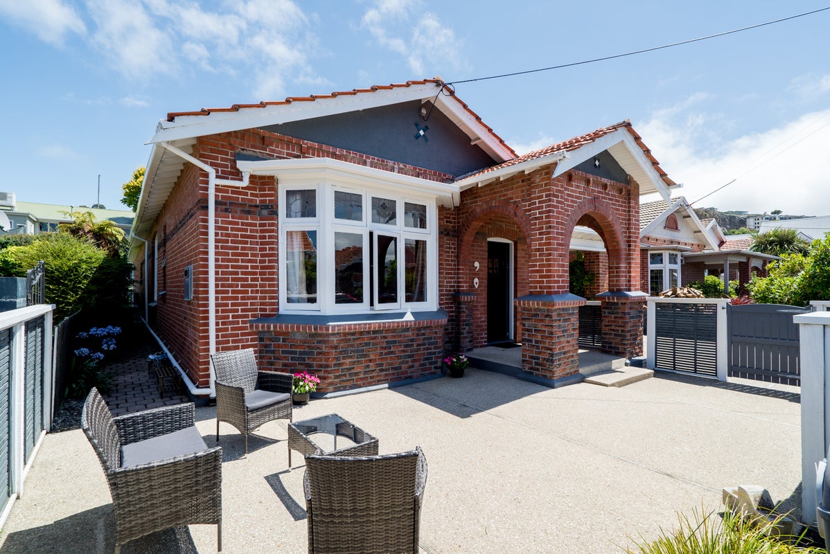 6 Massey Avenue, Saint Clair, Dunedin - Carousel 2