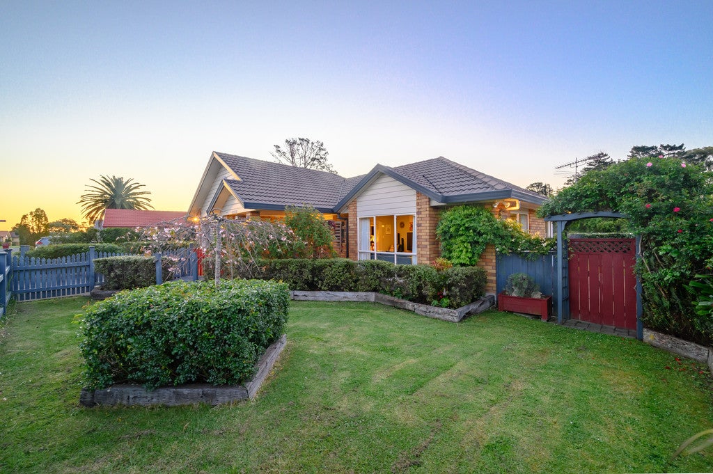 131 Burswood Dr, Burswood, Manukau - Carousel 26