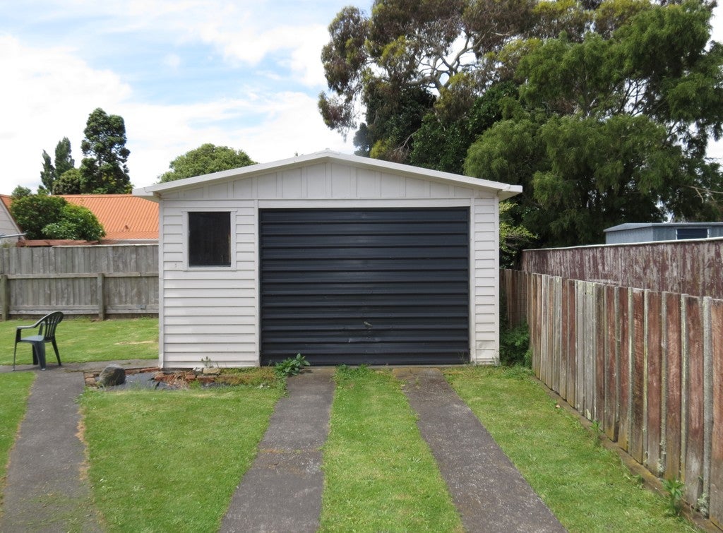20 Willow Place, Aramoho, Whanganui - Carousel 2