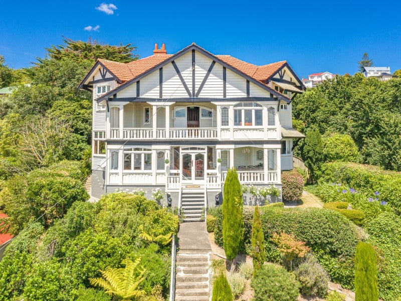 10 Rees Street, Durie Hill, Whanganui - Carousel 1