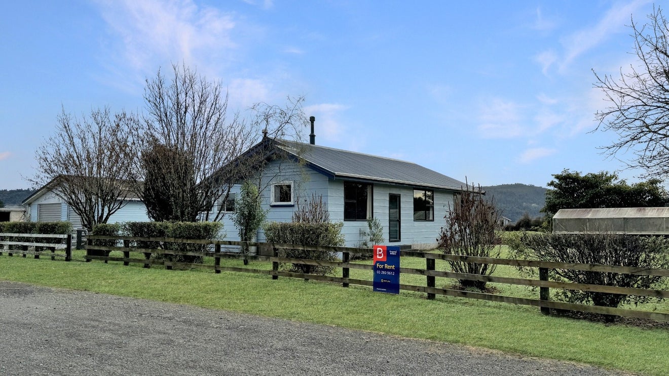 81 Wanganui Flat Road, Harihari - Carousel 1
