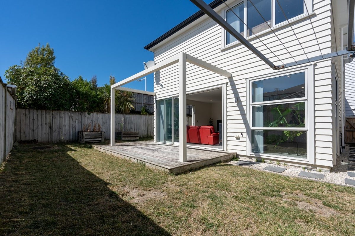 7 Nephrite Lane, Henderson, Auckland - Carousel 2