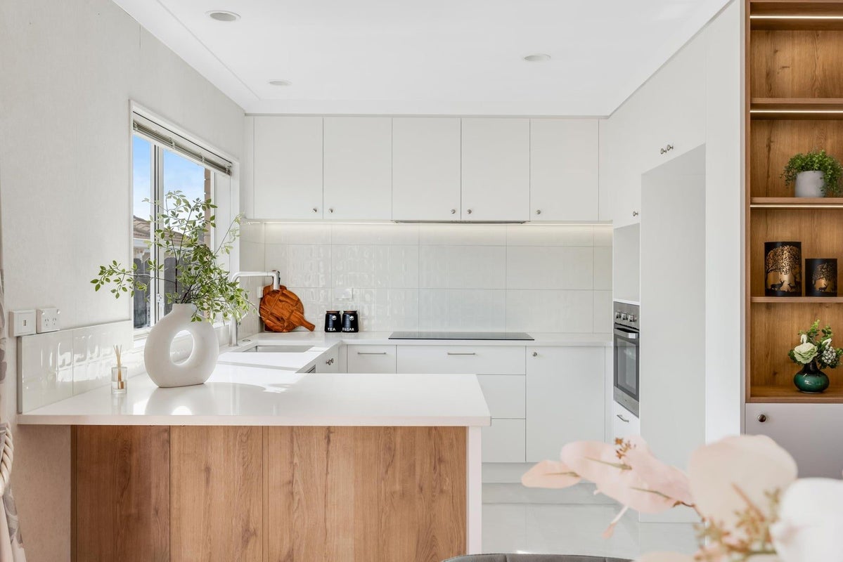 183 Kilkenny Drive, East Tamaki Heights, Auckland - Carousel 2