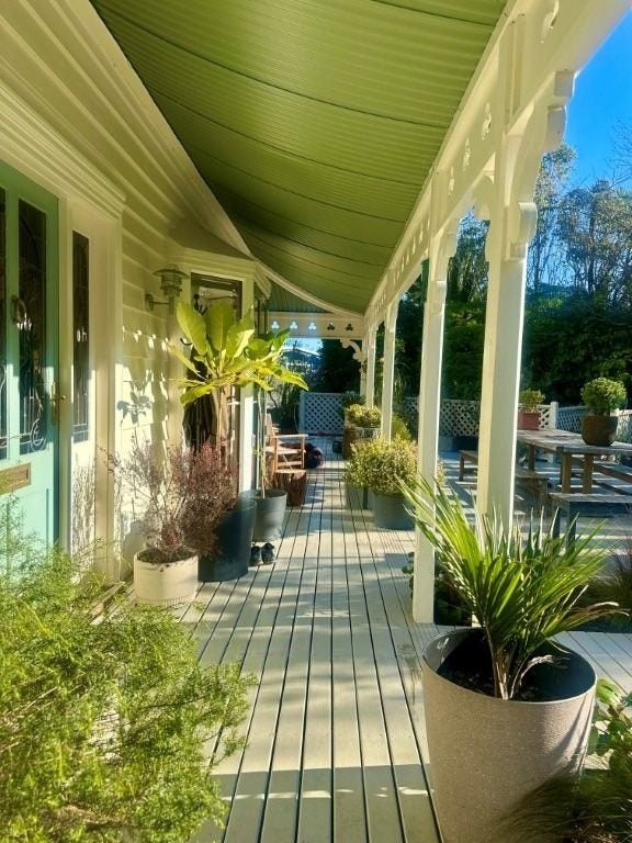 15 Whiorau Grove, Lowry Bay, Lower Hutt - Carousel 2