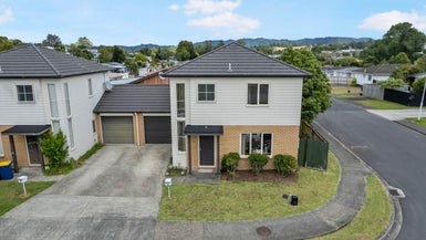 42 Brashier Circle, Sunnyvale, Auckland - Carousel 1