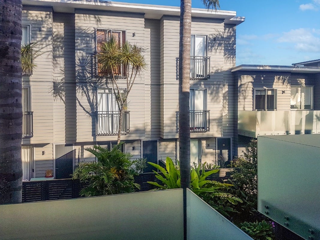 75/32 Edwin Street, Mount Eden, Auckland - Carousel 2