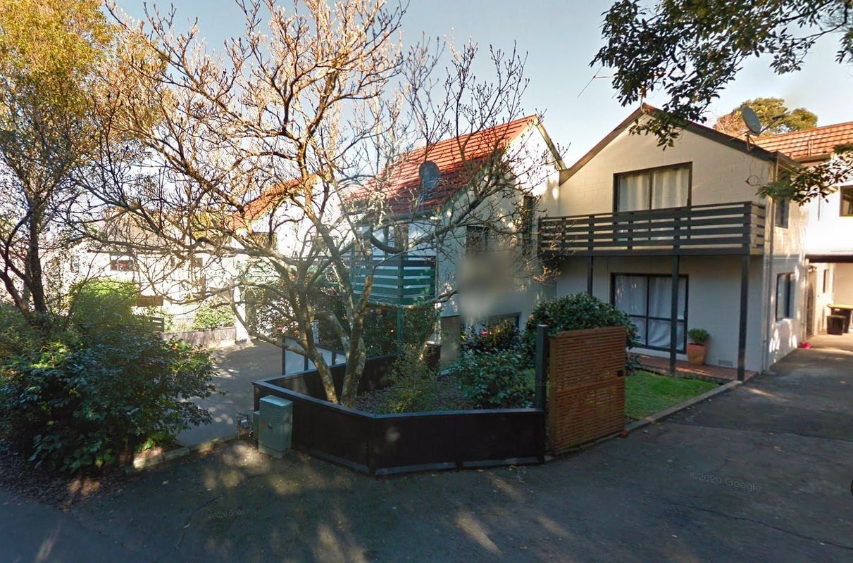 1 Kim Street, Khandallah, Wellington - Carousel 1