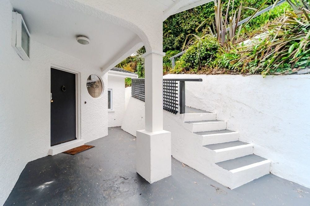 241 The Terrace, Te Aro, Wellington - Carousel 14
