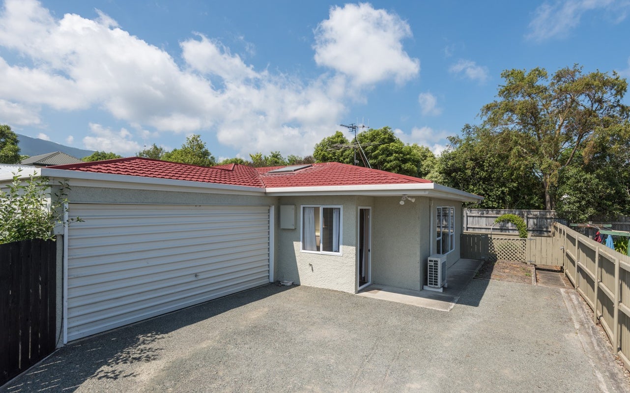 1/6 Manson Avenue, Stoke, Nelson - Carousel 1