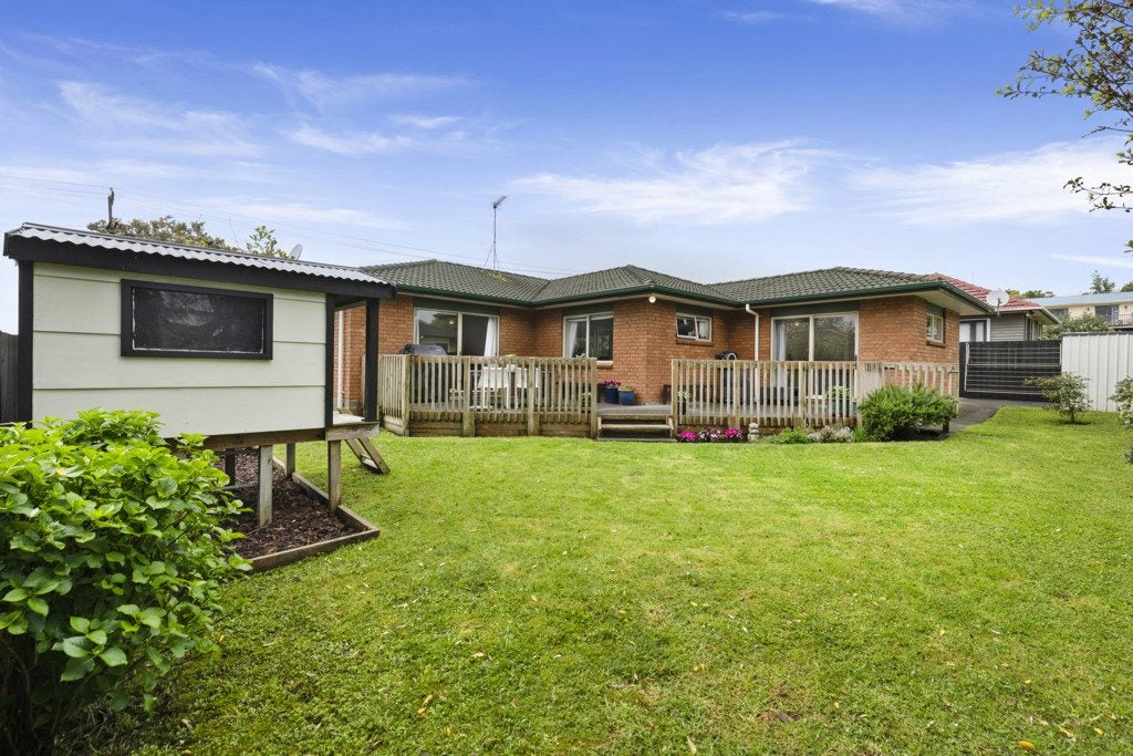 51 Crawford Avenue, Mangere Bridge, Auckland - Carousel 2
