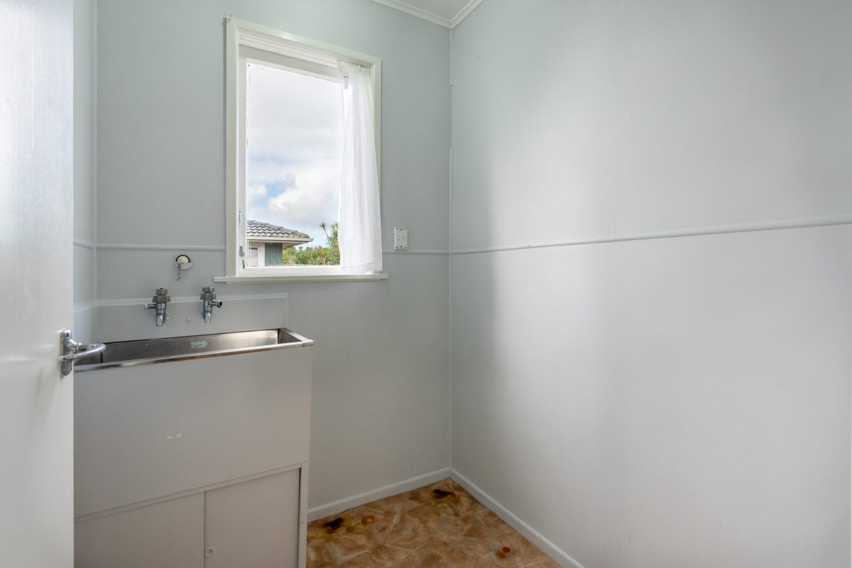 103 Weldene Avenue, Glenfield, Auckland - Carousel 18