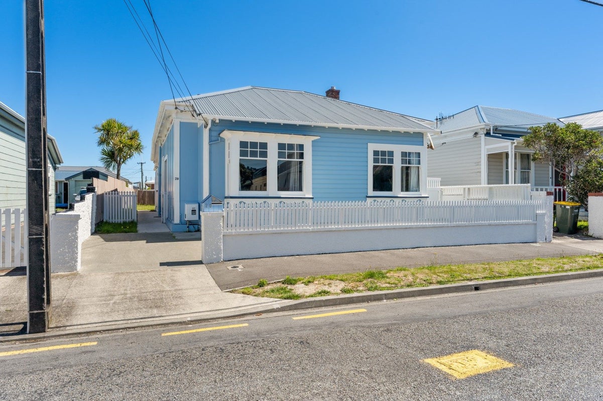 20 Heretaunga Street, Petone, Lower Hutt - Carousel 2