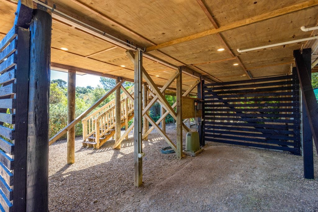 51 Frank Street, Oneroa, Waiheke Island - Carousel 23
