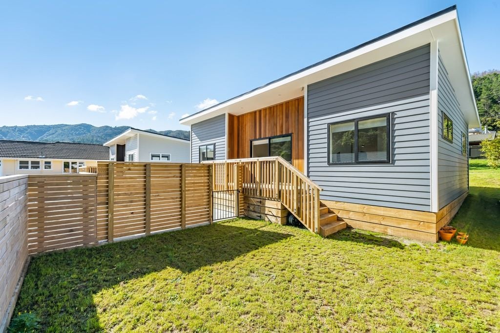 72A Raukawa Street, Stokes Valley, Lower Hutt - Carousel 2