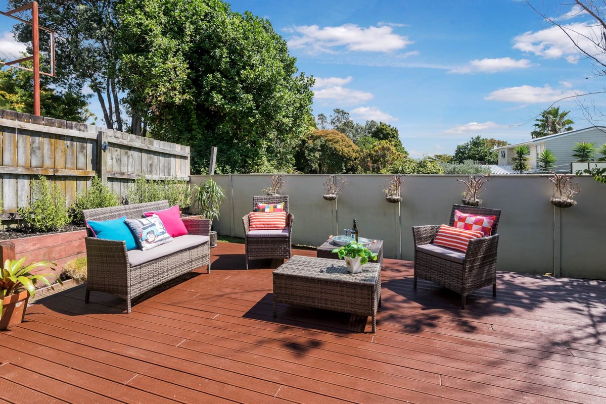 20A Gibraltar Street, Howick, Auckland - Carousel 2