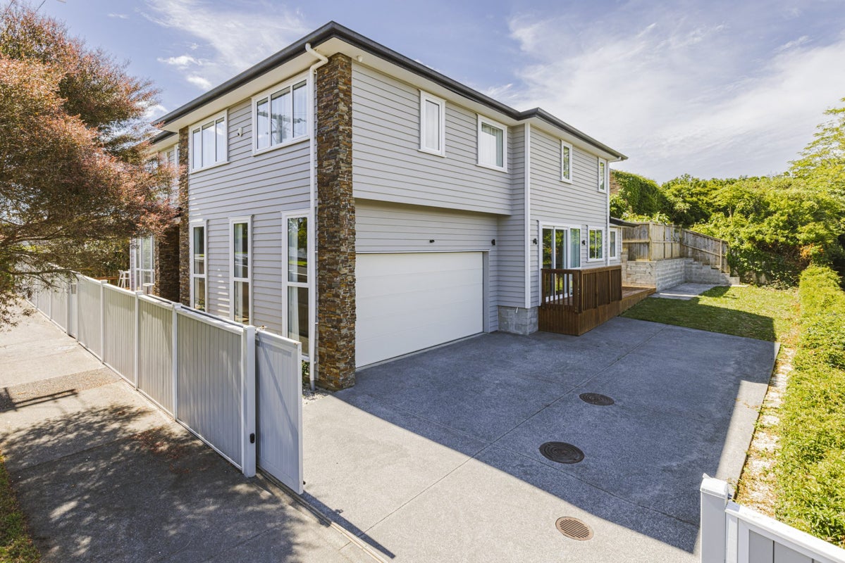16A Mays Road, Onehunga, Auckland - Carousel 1