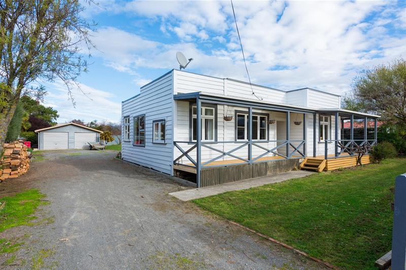 4 Clyde ST, MARLBOROUGH - Carousel 1