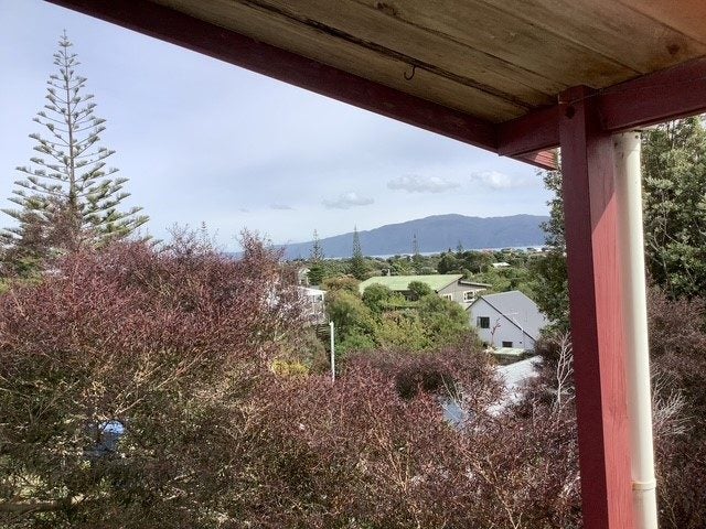 21 Weggery Drive, Waikanae Beach, Waikanae - Carousel 19