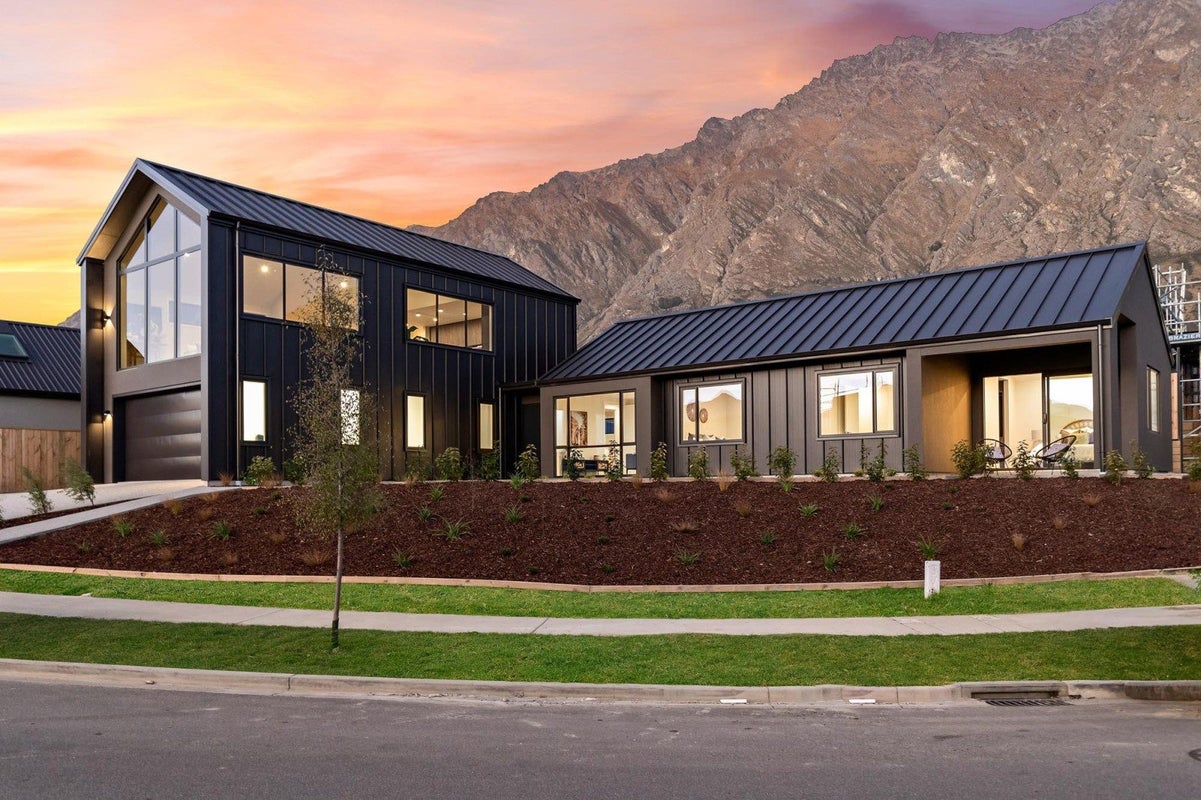 64 Spur Ridge Rise, Jacks Point, Queenstown - Carousel 2