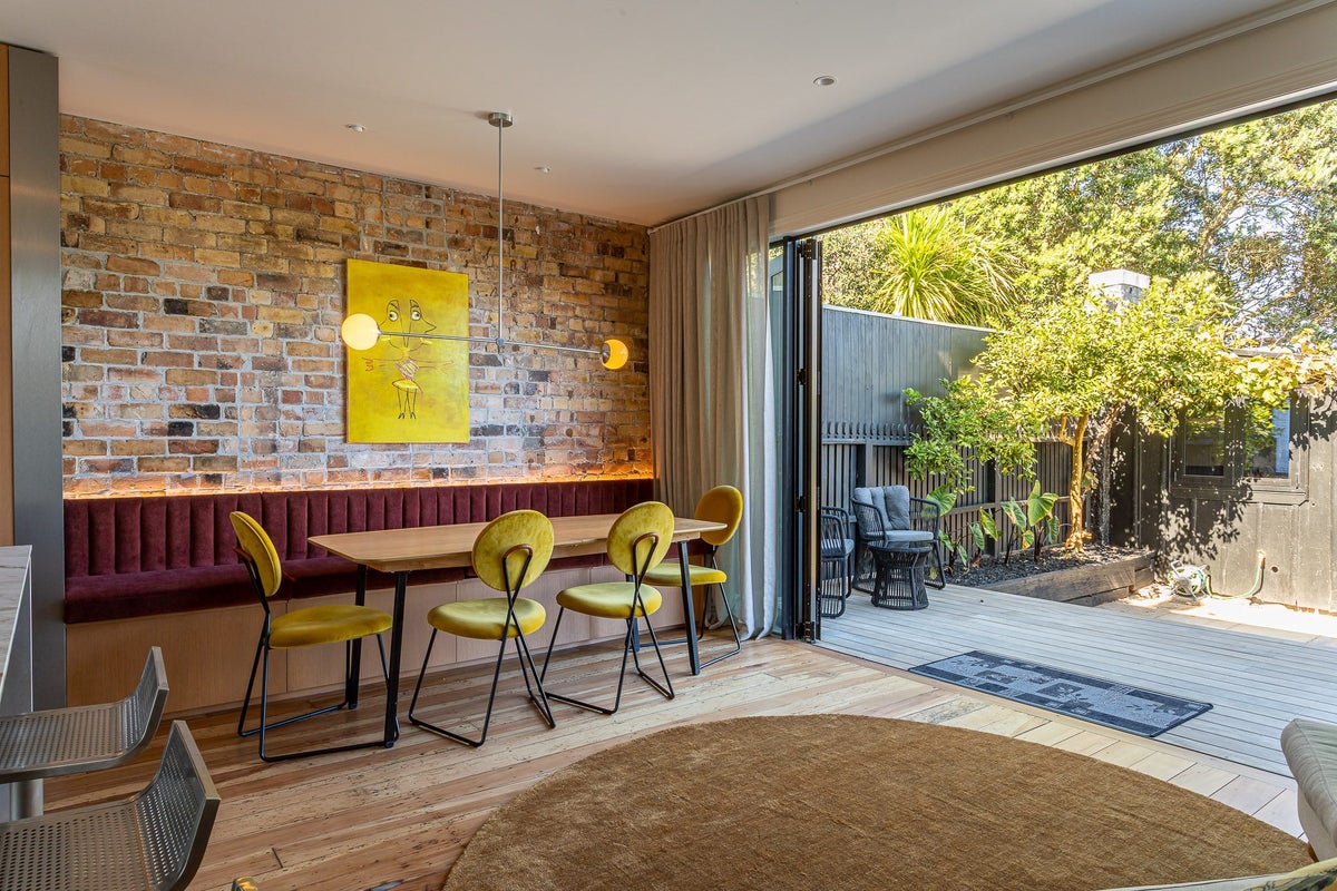 2/496 Great North Road, Grey Lynn, Auckland - Carousel 1