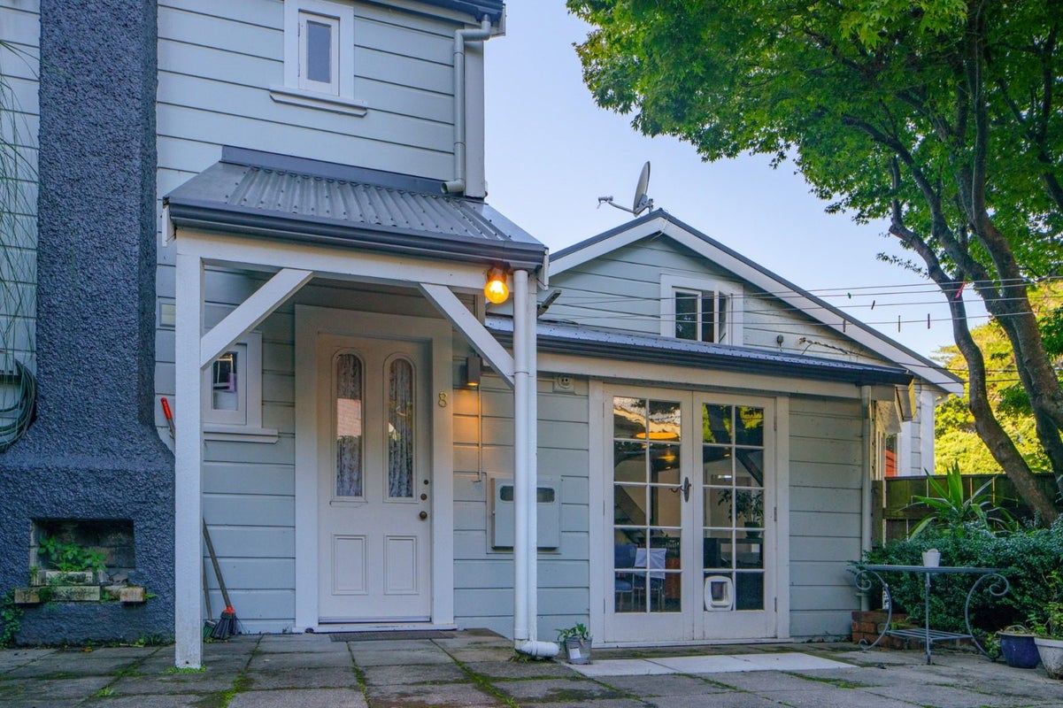 8 Ascot Street, Thorndon, Wellington - Carousel 1